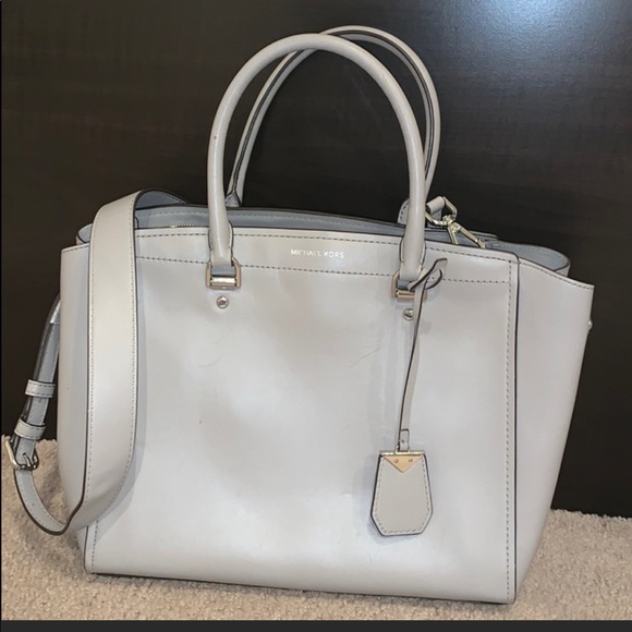 Michael Kors Handbags - Michael Kors purse
